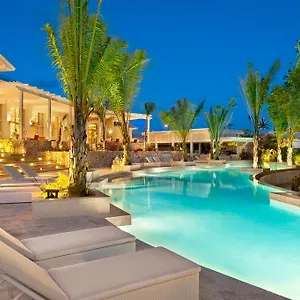 https://eden-roc-luxury-pool-jr-suite.comcaribbean.com